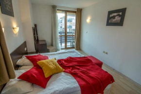 Banderitsa Apartment in Bansko with queen size bed and kitchen n5181